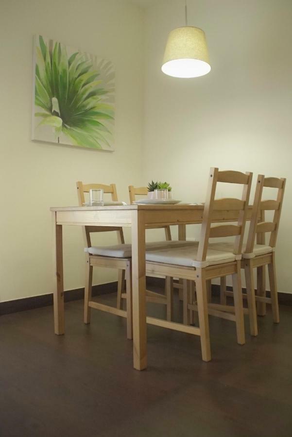 Apartamento Los Azahares Sevilla Exterior foto